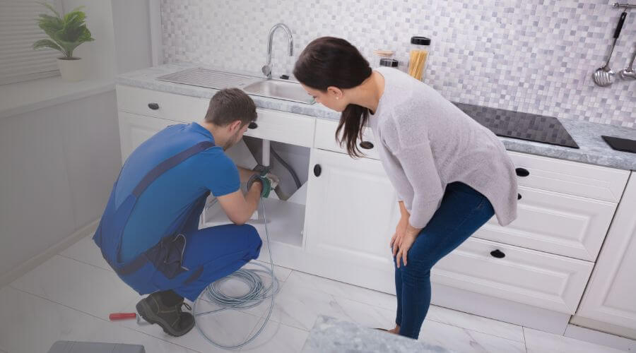 Professional expert plumbing services in Pekin, IL